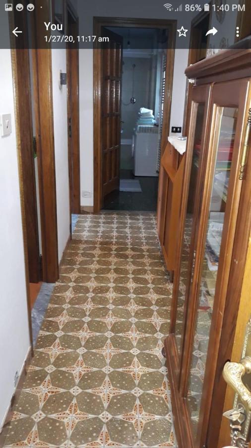 Appartamento Con Parcheggio Pubblico Sotto Casa Saint-Vincent Bagian luar foto